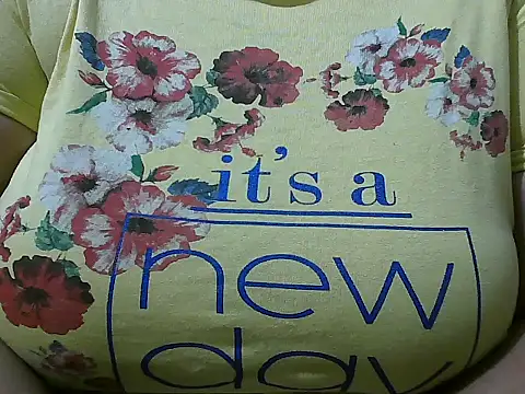 Queen of boobs01 online show from February 14, 2025, 5:14 pm