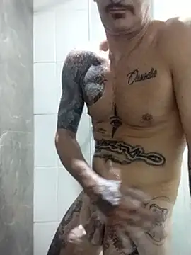 Snapshot of rolesexy chatting on April 10, 2026, 11:31 pm rolesexy online show from April 10, 2026, 11:31 pm