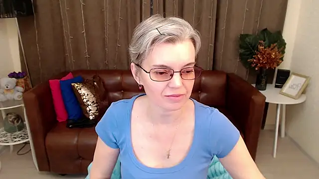 Cutie Erikaa1 online show from February 27, 2025, 2:32 am