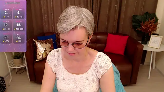 Cutie Erikaa1 online show from March 5, 2025, 6:54 am