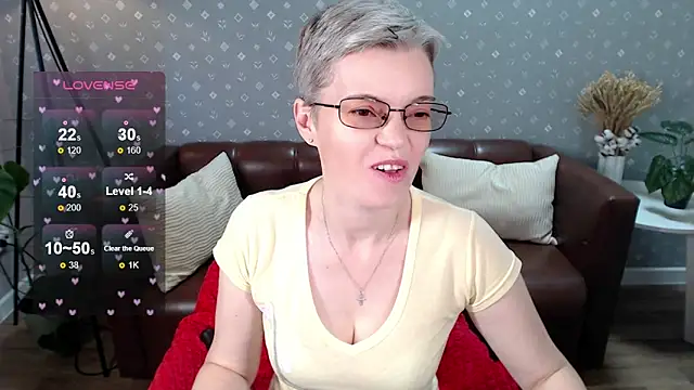 Cutie Erikaa1 online show from September 12, 2025, 11:32 am