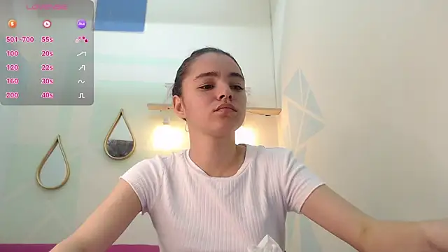 Mia-kalinfa online show from February 26, 2025, 3:52 pm