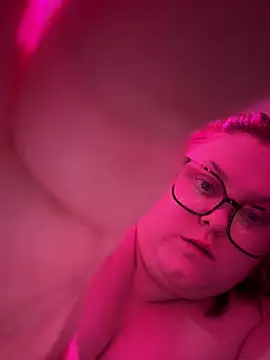 Tallulah-mae-xoxox online show from February 11, 2025, 9:46 pm