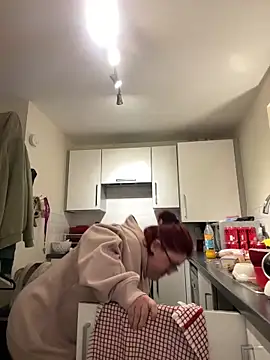 Tallulah-mae-xoxox online show from February 17, 2025, 8:47 pm