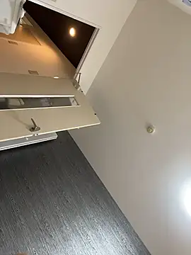 shin9shin9 online show from April 11, 2026, 7:13 am