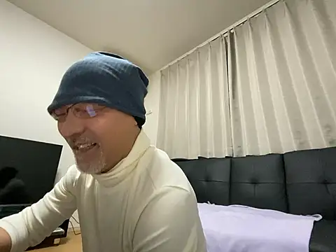 Snapshot of Grandpa29hijii chatting on March 1, 2026, 1:13 pm Grandpa29hijii online show from March 1, 2026, 1:13 pm