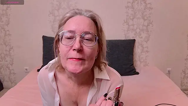 Moonlight Jasmine online show from February 6, 2025, 12:43 am