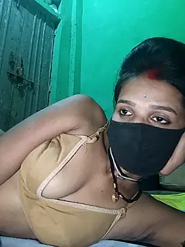 Hoty girl 143 online show from October 17, 2025, 3:58 pm