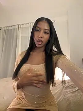 IamCrystal2 online show from December 1, 2025, 2:49 am