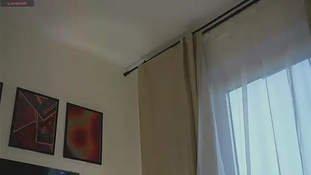 EvaLung777 online show from March 7, 2025, 3:07 pm