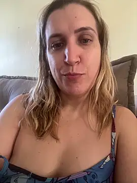Bia sexynovaes online show from May 27, 2026, 2:03 pm