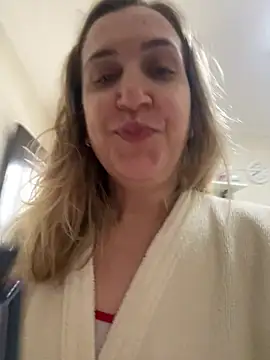 Bia sexynovaes online show from June 14, 2026, 12:07 pm