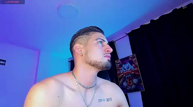 Giomar Reyes online show from December 20, 2024, 8:38 am