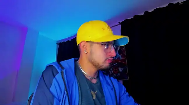 Giomar Reyes online show from January 10, 2025, 2:57 am