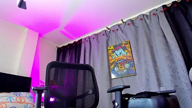 Giomar Reyes online show from March 8, 2026, 10:24 pm