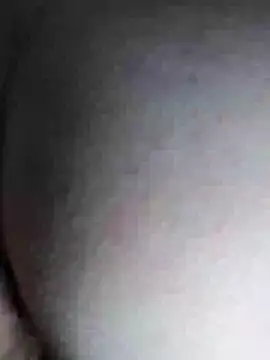 Snapshot of Holly-69 chatting on February 9, 2025, 7:19 pm Holly-69 online show from February 9, 2025, 7:19 pm