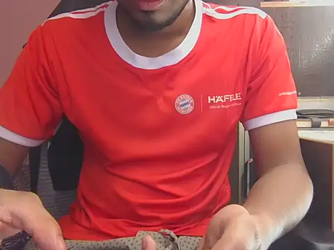 KissesBoyAD online show from December 19, 2025, 1:56 am