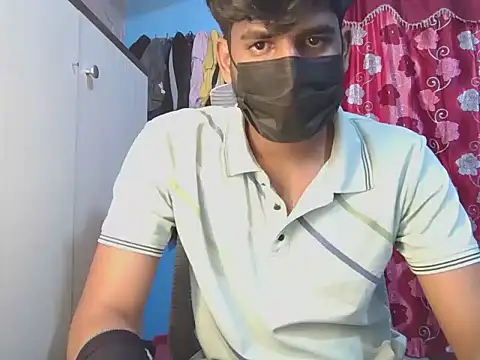 KissesBoyAD online show from February 25, 2026, 6:39 pm