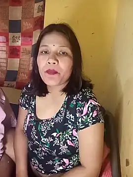 Snapshot of Radhikadavi879 chatting on January 30, 2025, 11:44 am Radhikadavi879 online show from January 30, 2025, 11:44 am