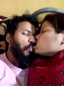 Snapshot of Radhikadavi879 chatting on January 31, 2025, 5:10 pm Radhikadavi879 online show from January 31, 2025, 5:10 pm