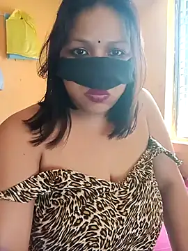 Snapshot of Radhikadavi879 chatting on March 6, 2025, 9:36 am Radhikadavi879 online show from March 6, 2025, 9:36 am