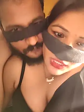 Snapshot of Radhikadavi879 chatting on September 8, 2025, 4:06 pm Radhikadavi879 online show from September 8, 2025, 4:06 pm