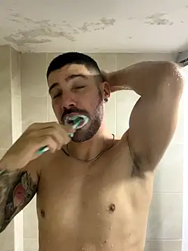 Guyinthemountain online show from September 8, 2025, 11:15 pm