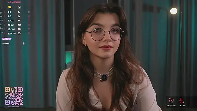 FlairEdgin online show from December 4, 2025, 7:44 pm