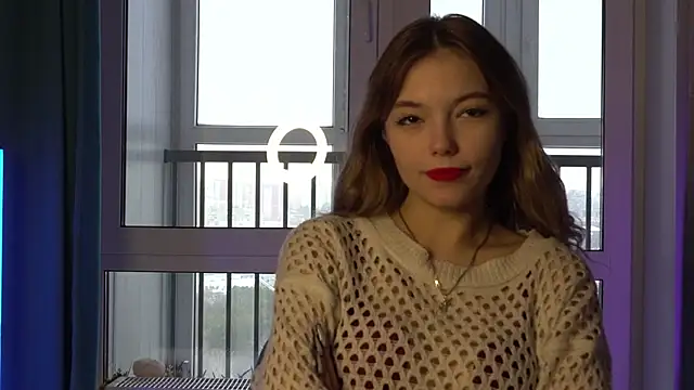 norakisses online show from December 11, 2024, 9:09 am