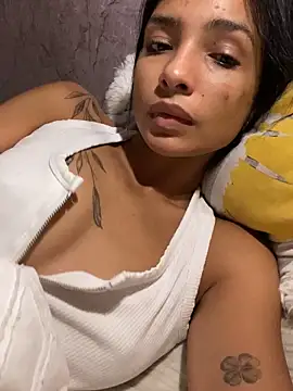 AnnitaSerna  online show from October 3, 2025, 6:21 am