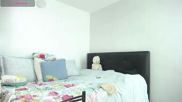 Angelina Stone 65 online show from March 18, 2025, 11:09 pm