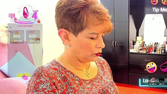 Angelina Stone 65 online show from September 9, 2025, 1:32 pm