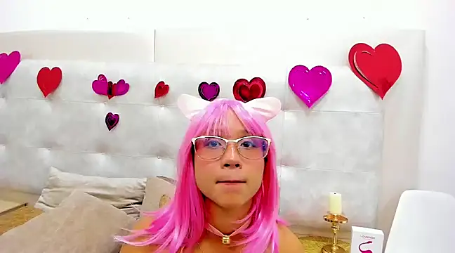 MelanieRoah online show from February 15, 2025, 1:53 am