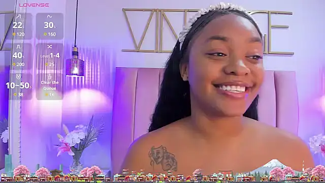 NaomyBaez online show from December 20, 2024, 7:12 am