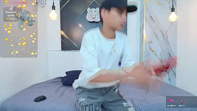 JordanAndAndrew online show from October 7, 2025, 7:44 pm