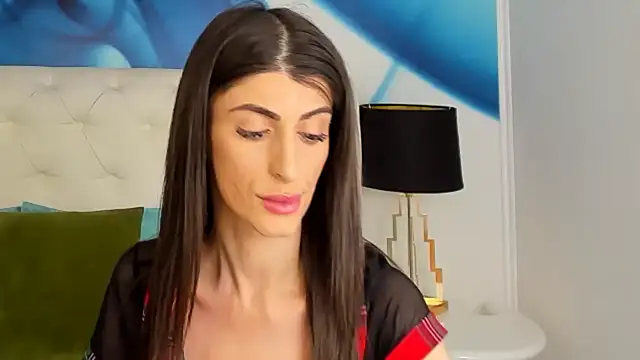 SkinnyDolly online show from March 4, 2025, 9:54 pm