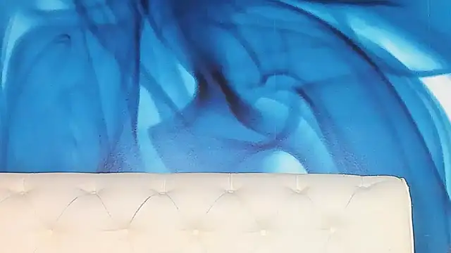 SkinnyDolly online show from April 7, 2026, 2:12 am