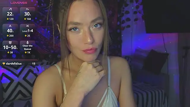 KellyFouler online show from October 23, 2025, 3:22 pm