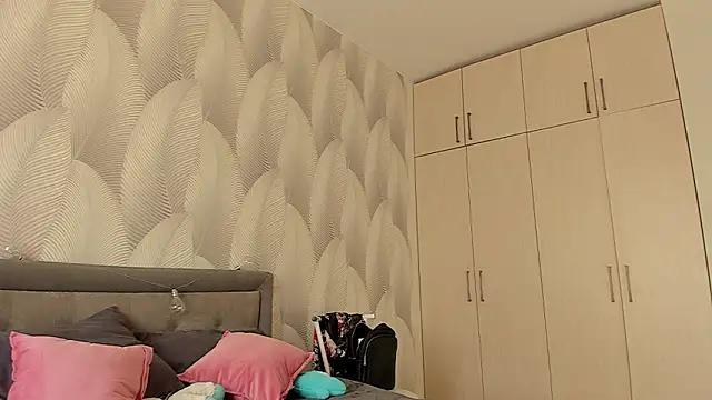 Bambiii bby online show from March 14, 2025, 3:15 am