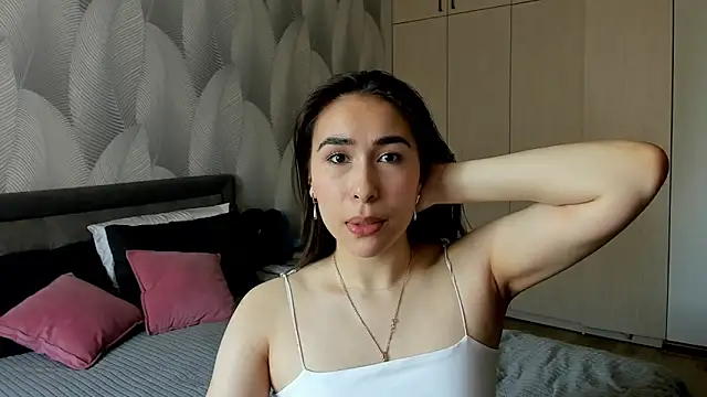 Bambiii bby online show from June 6, 2026, 6:07 am