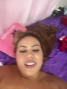 Snapshot of lariic chatting on January 23, 2025, 12:46 am lariic online show from January 23, 2025, 12:46 am