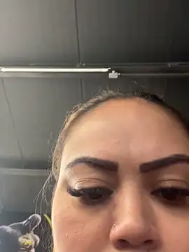 Snapshot of lariic chatting on September 8, 2025, 6:07 pm lariic online show from September 8, 2025, 6:07 pm