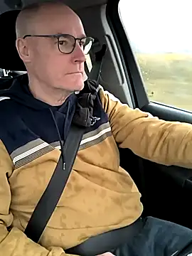 bogland33 online show from March 12, 2025, 10:16 am