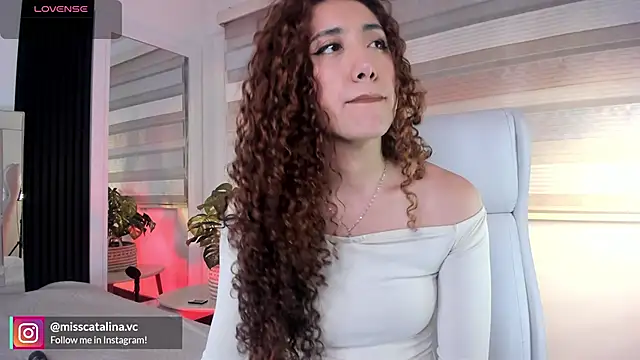 miss catalinaa online show from March 23, 2026, 11:58 am