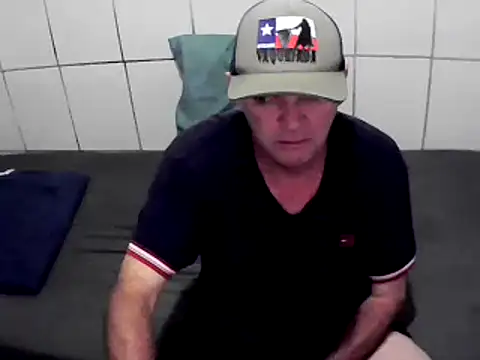 pierdona online show from February 1, 2025, 8:47 pm