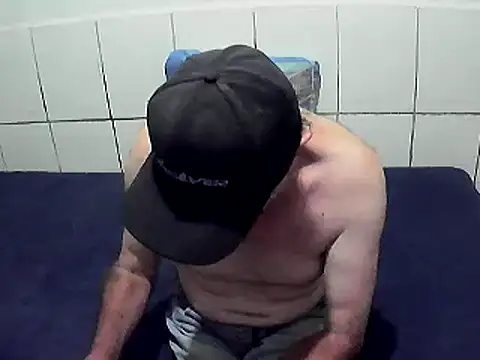 pierdona online show from December 19, 2025, 8:16 pm