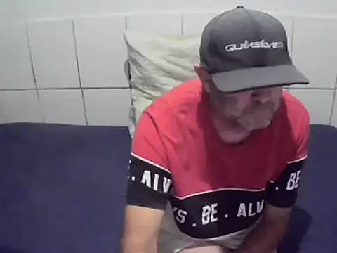 Snapshot of pierdona chatting on June 7, 2026, 4:55 pm pierdona online show from June 7, 2026, 4:55 pm