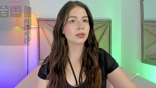 Snapshot of KarenPautt chatting on January 6, 2026, 12:25 am KarenPautt online show from January 6, 2026, 12:25 am