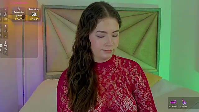 KarenPautt online show from April 18, 2026, 7:07 pm