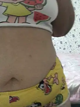 ahross online show from April 13, 2026, 9:04 am